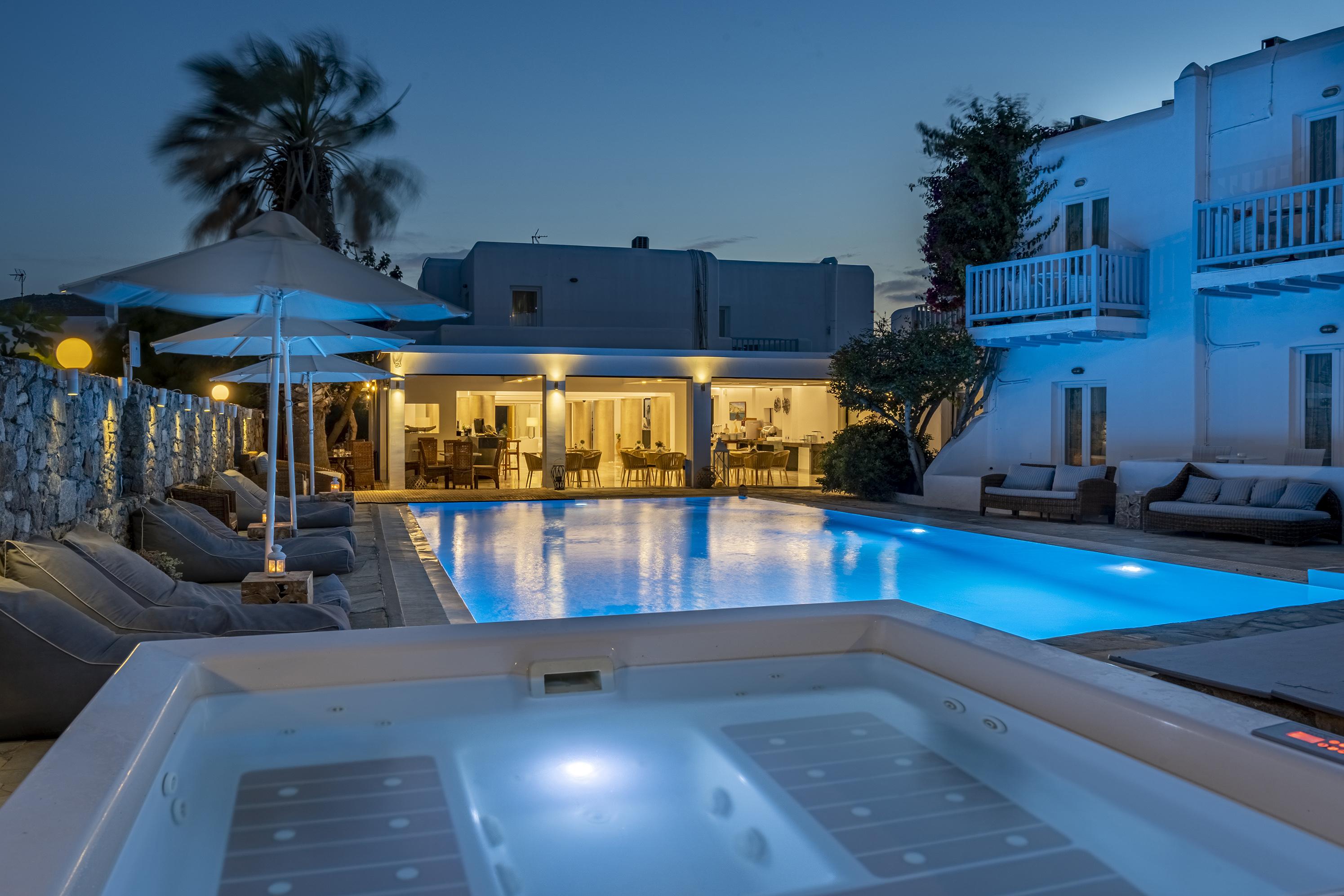 אורנוס Dionysos Luxury Hotel Mykonos מראה חיצוני תמונה